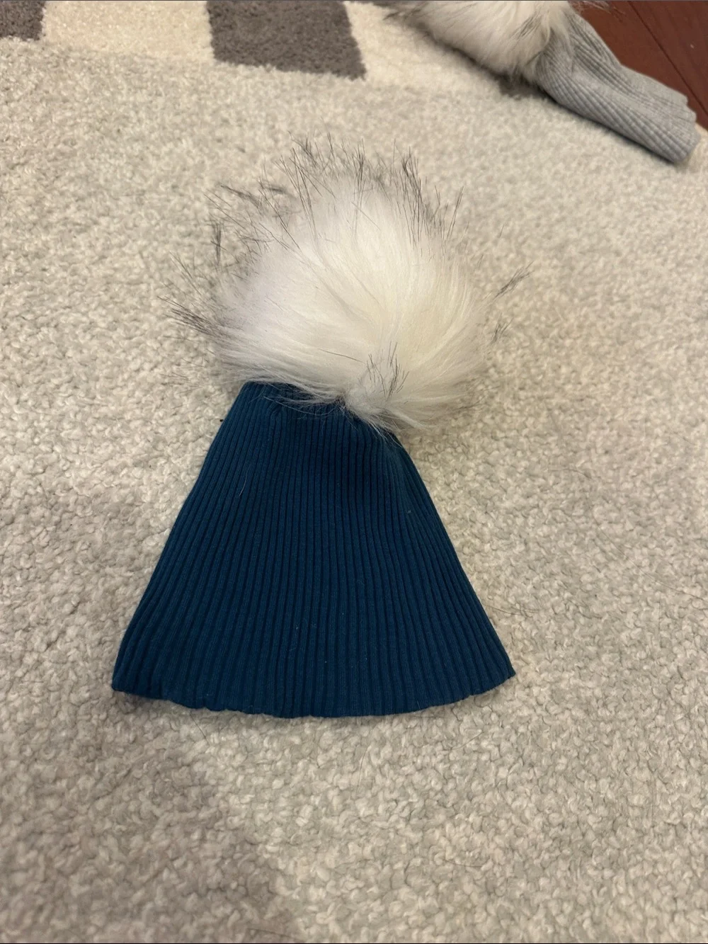 Baby Pom Pom hat